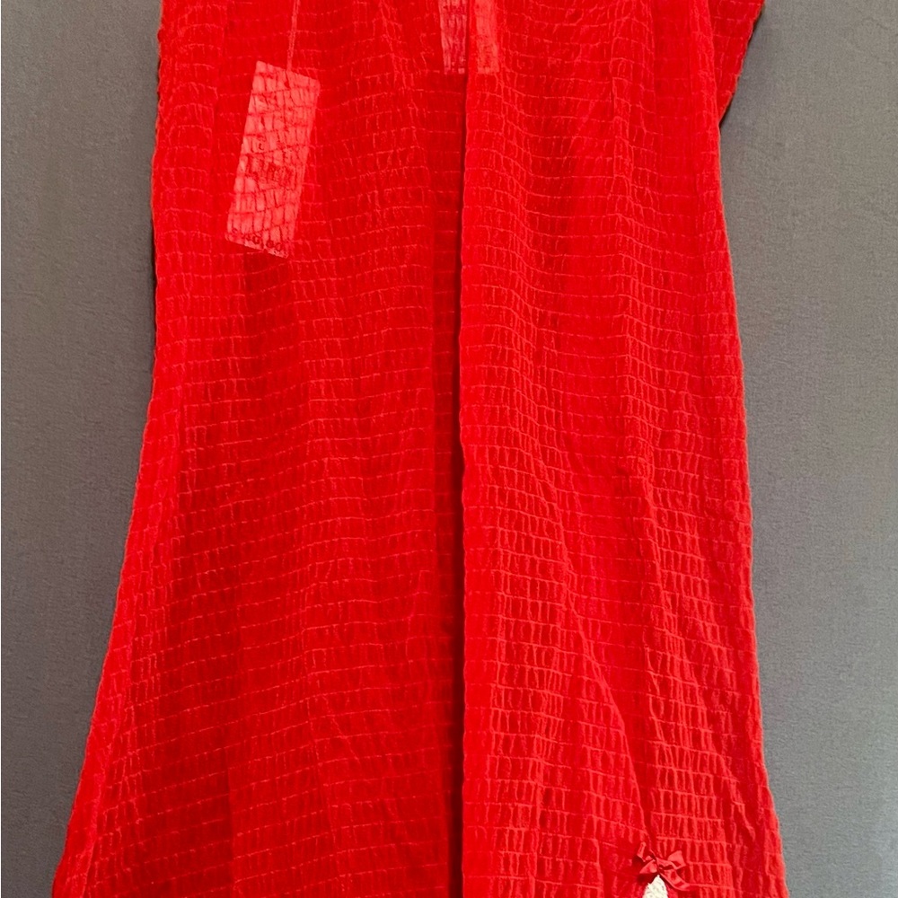 Intimissimi Red Textured Fabric